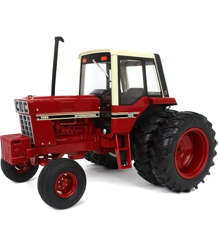Amazon.com: ERTL 1/16 International Harvester 1086 Tri-Stripe